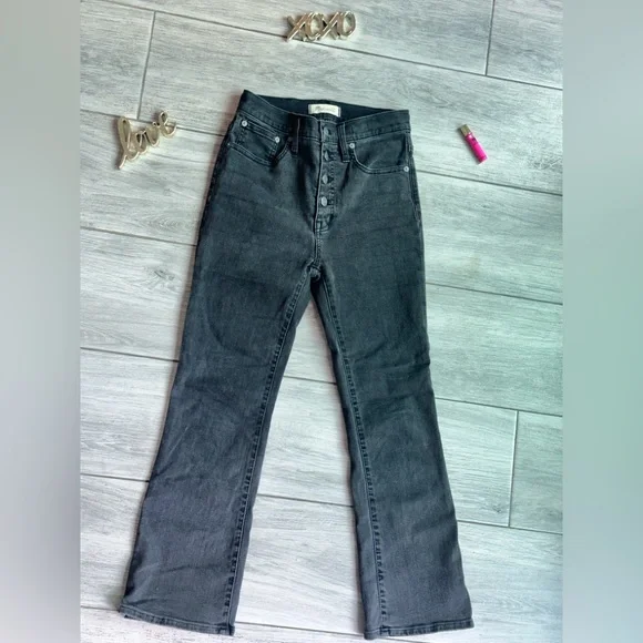 Madewell Cali Demi Boot Cut Jeans in Bellspring Wash size 26 - Picture 2 of 8